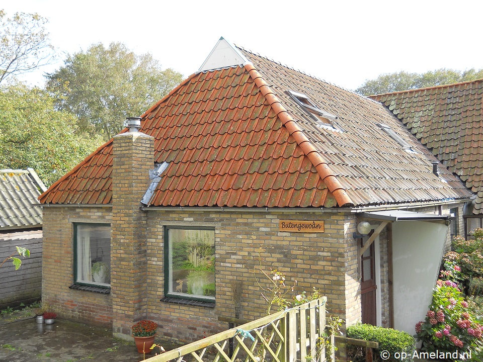 Buitenaanzicht Butengewoân Buitenaanzicht Butengewoân